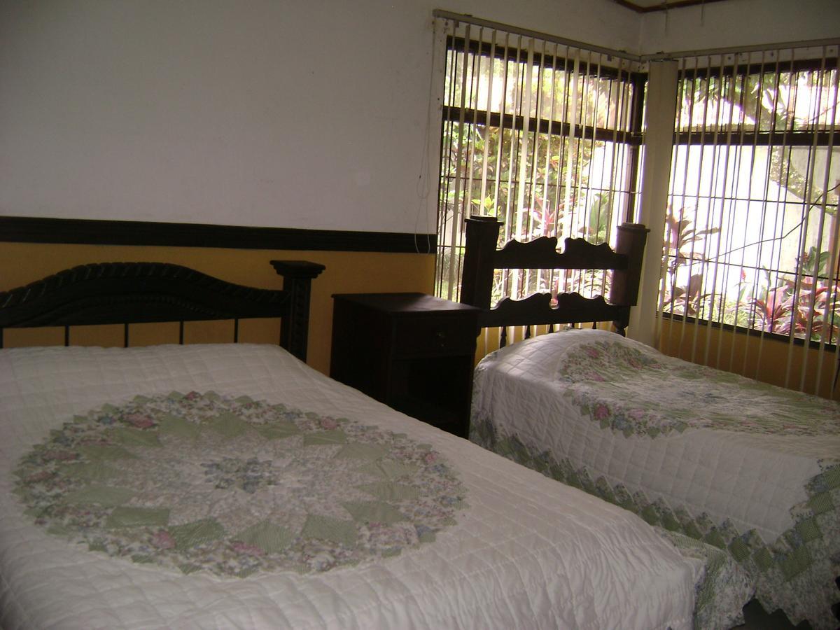 Hotel Villas Colibri Las Ciruelas  Bagian luar foto